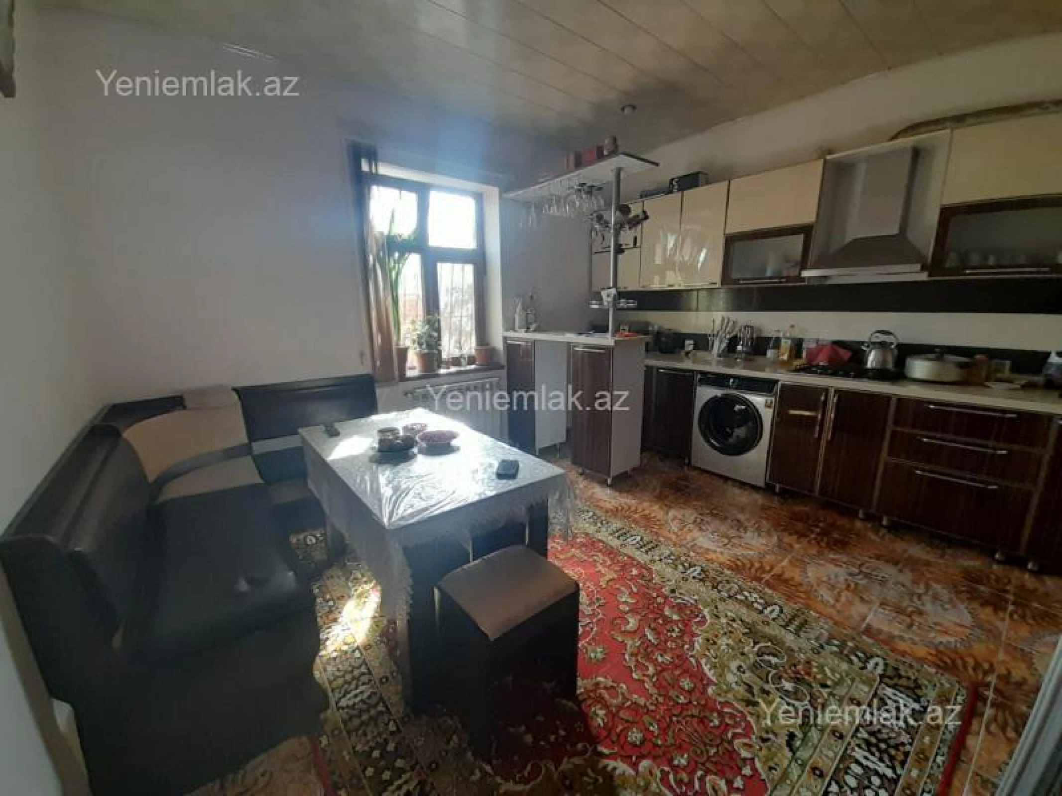 Satılır 5 otaqlı həyət evi 150 m²