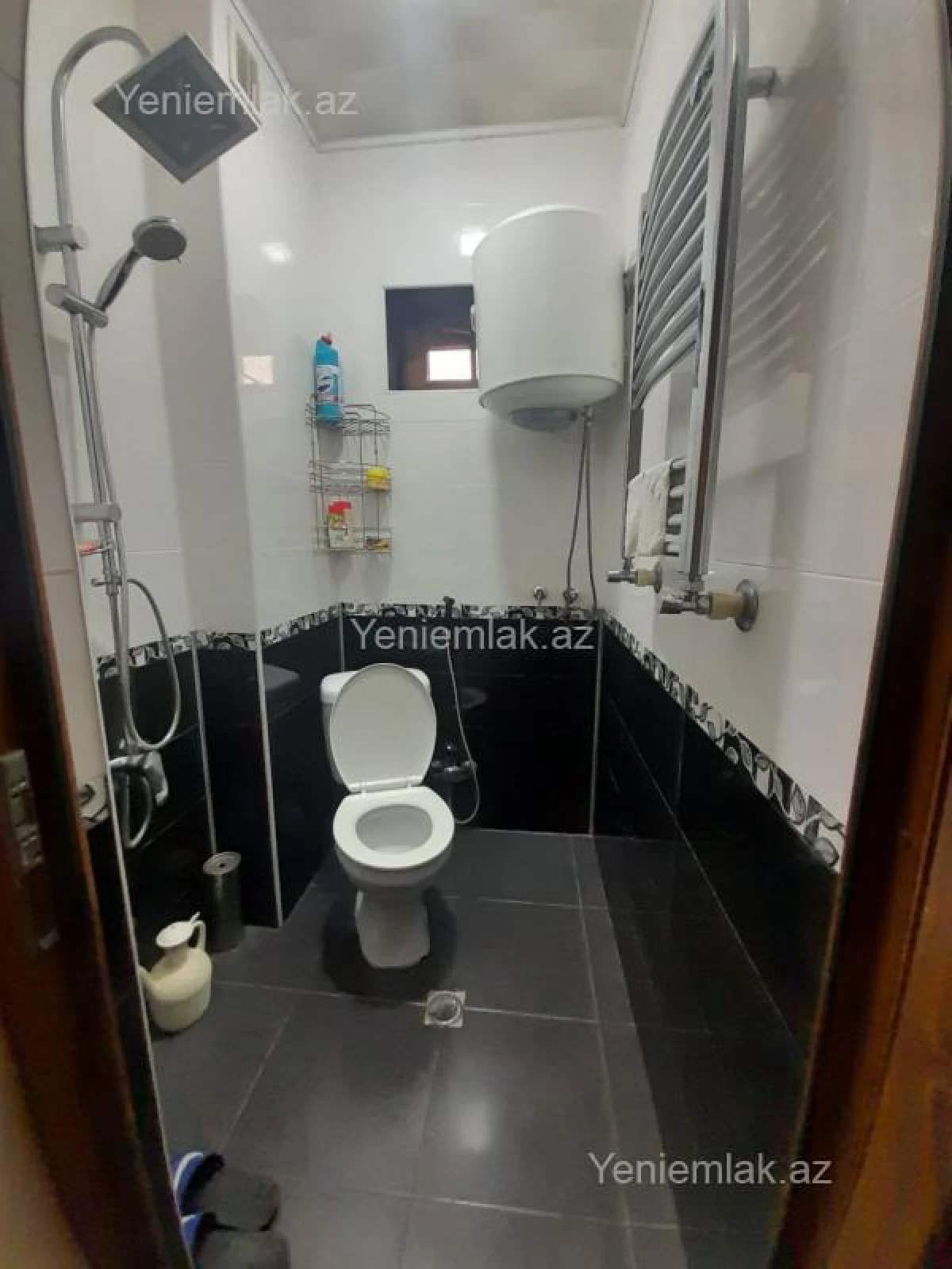 Satılır 5 otaqlı həyət evi 150 m²