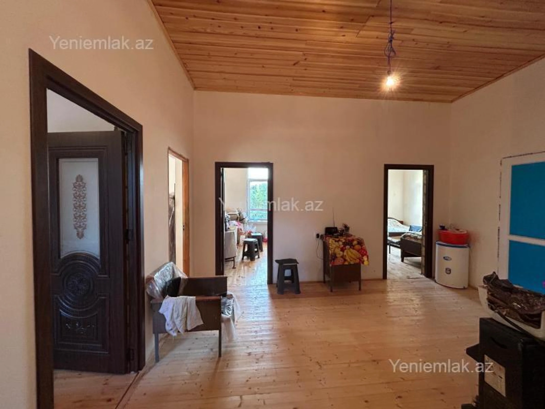 Satılır 8 otaqlı həyət evi 260 m²