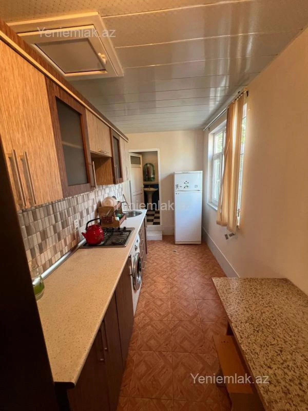 Satılır 4 otaqlı həyət evi 140 m²