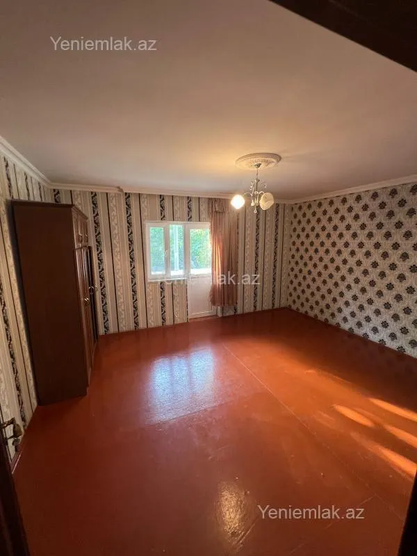 Satılır 4 otaqlı həyət evi 140 m²