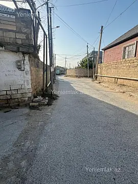 Satılır 4 otaqlı həyət evi 140 m²