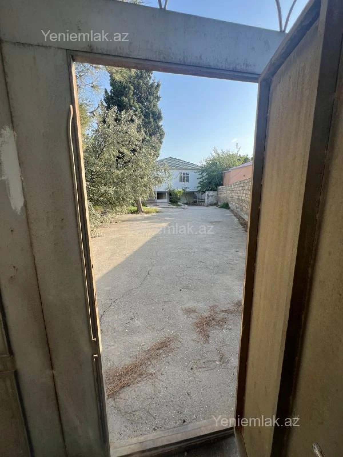 Satılır 4 otaqlı həyət evi 140 m²