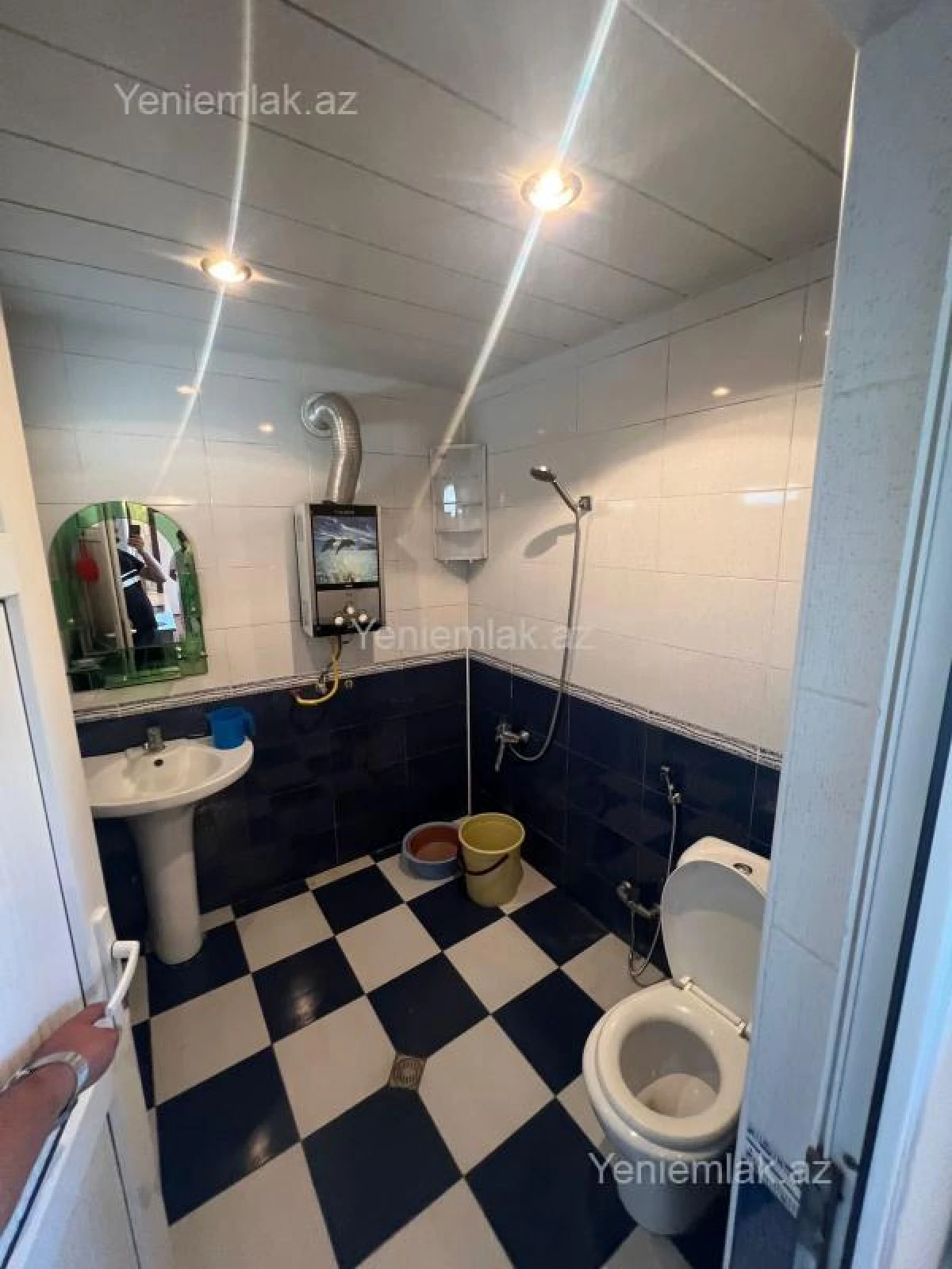 Satılır 4 otaqlı həyət evi 140 m²