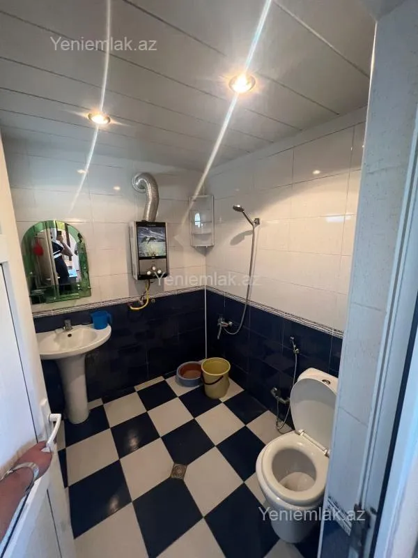 Satılır 4 otaqlı həyət evi 140 m²