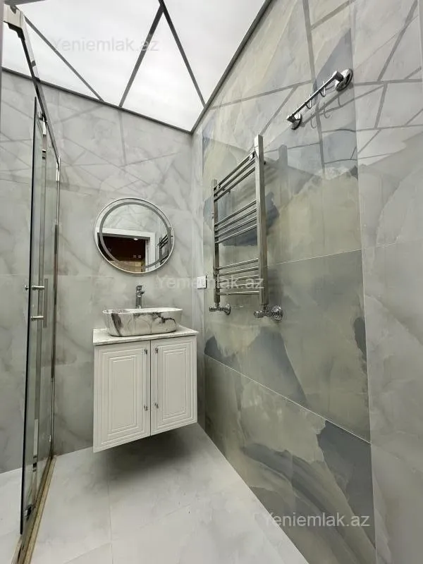 Satılır 3 otaqlı yeni tikili 126 m²