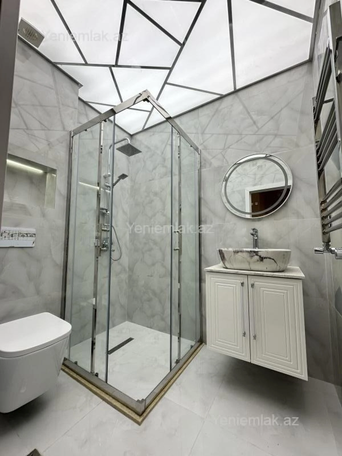 Satılır 3 otaqlı yeni tikili 126 m²