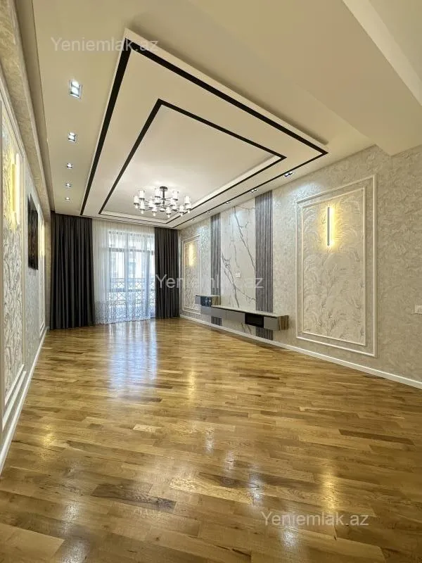 Satılır 3 otaqlı yeni tikili 126 m²