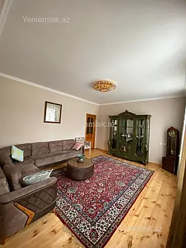 Satılır 7 otaqlı həyət evi 240 m²