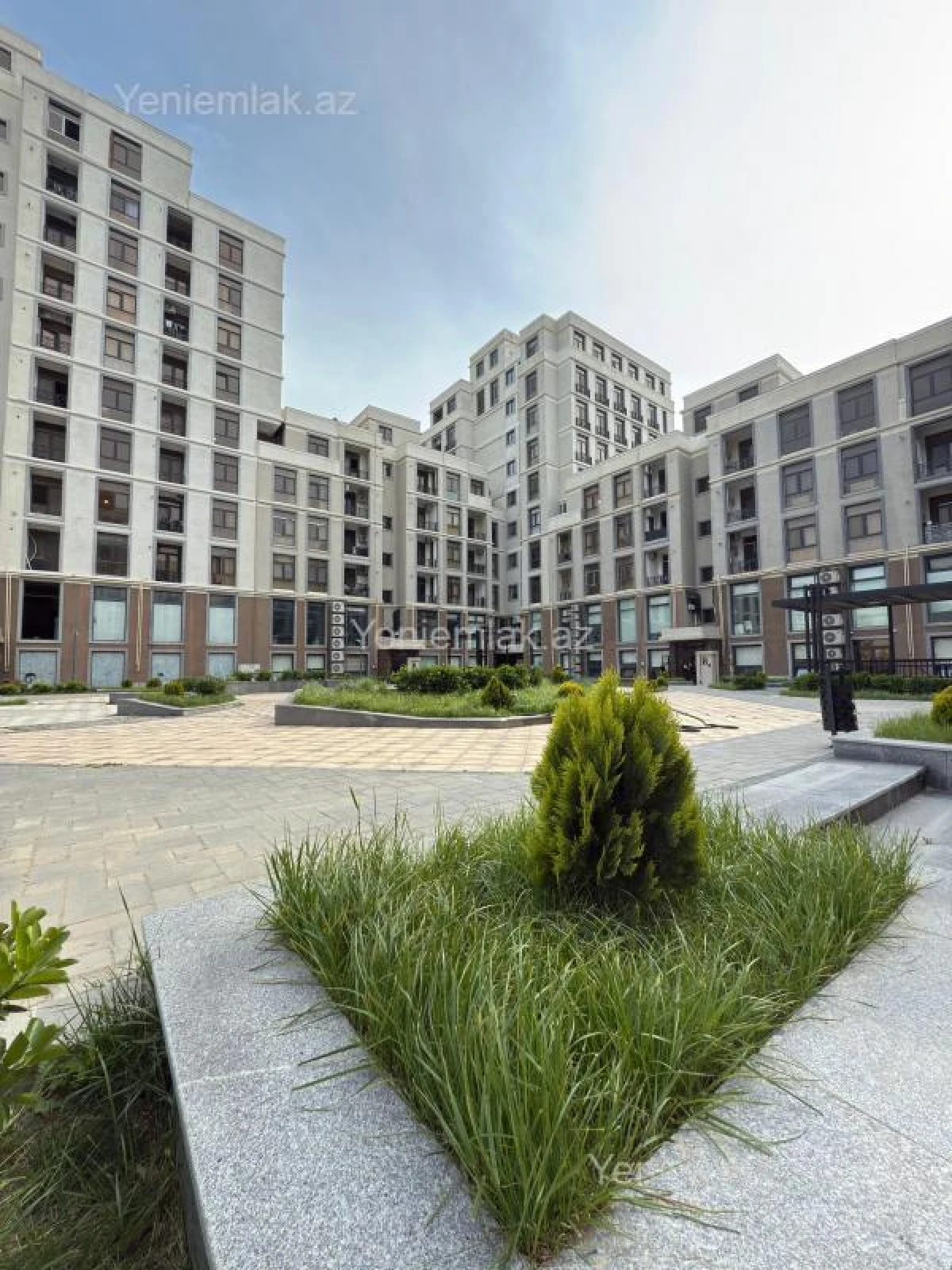 Satılır 2 otaqlı yeni tikili 62.5 m²