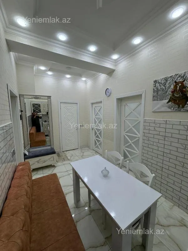 Satılır 2 otaqlı yeni tikili 62.5 m²