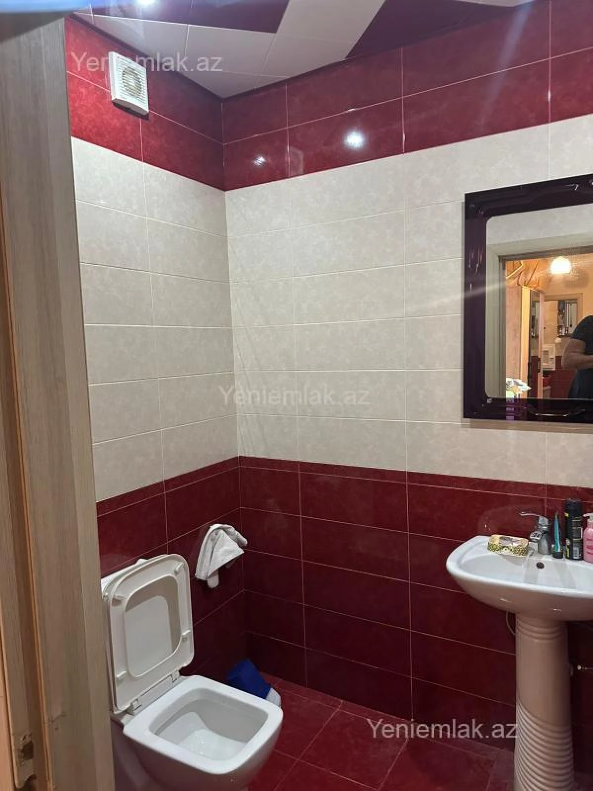 Satılır 2 otaqlı yeni tikili 76 m²