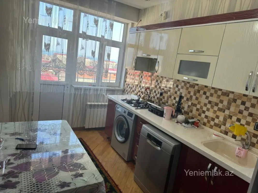 Satılır 2 otaqlı yeni tikili 76 m²