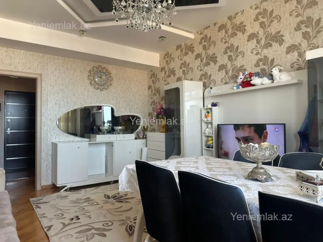Satılır 2 otaqlı yeni tikili 76 m²