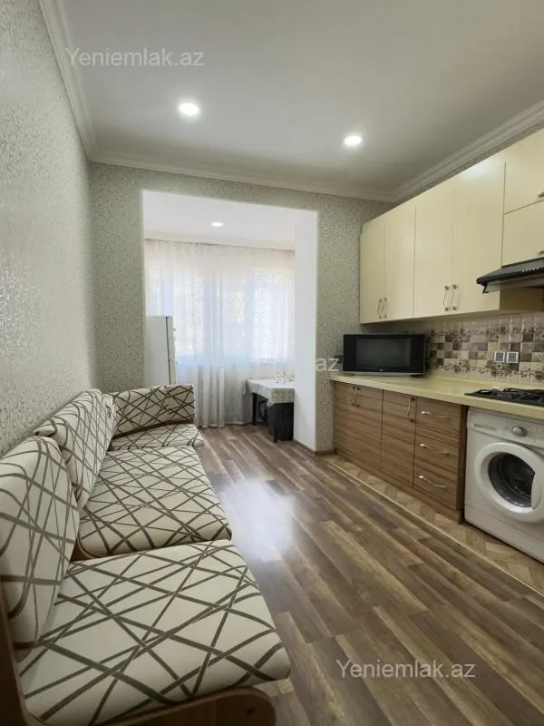 Satılır 2 otaqlı köhnə tikili 60 m²