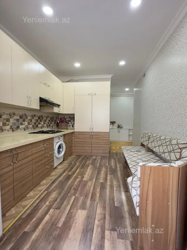 Satılır 2 otaqlı köhnə tikili 60 m²