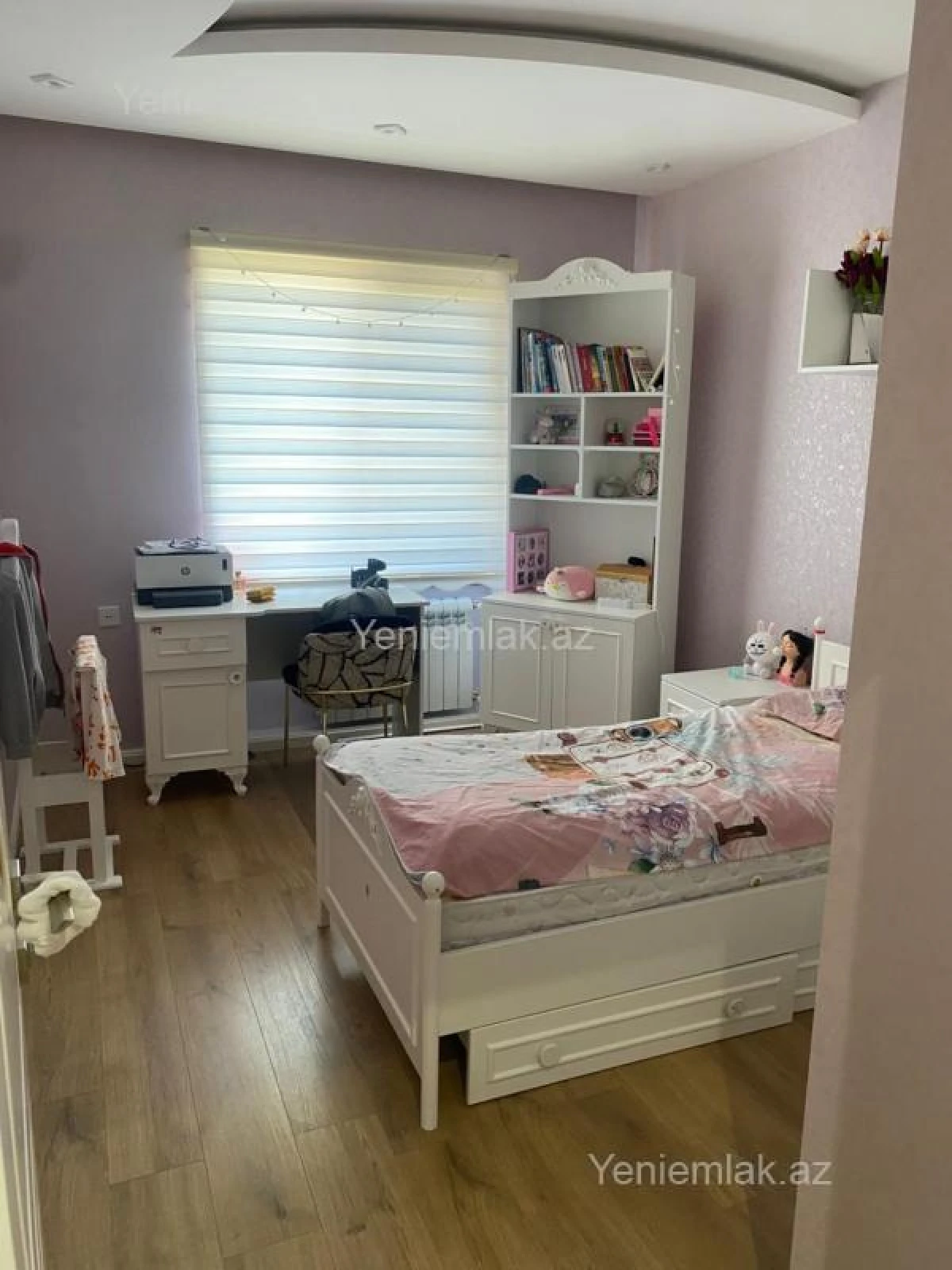 Satılır 5 otaqlı həyət evi 180 m²