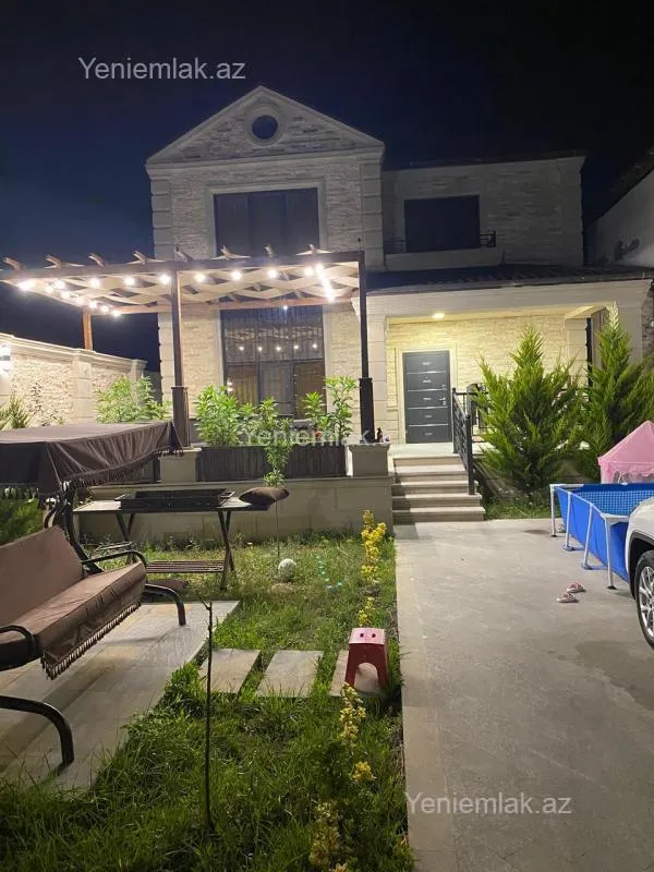 Satılır 5 otaqlı həyət evi 180 m²