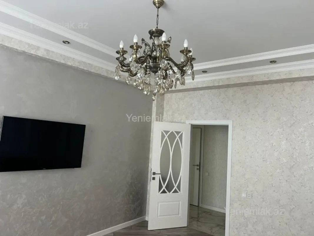 Satılır 3 otaqlı yeni tikili 94 m²