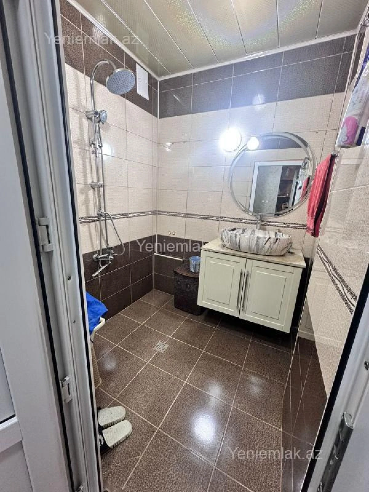 Satılır 3 otaqlı köhnə tikili 80 m²