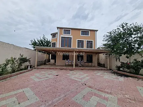Satılır 6 otaqlı həyət evi 280 m²