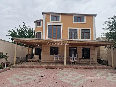 Satılır 6 otaqlı həyət evi 280 m²
