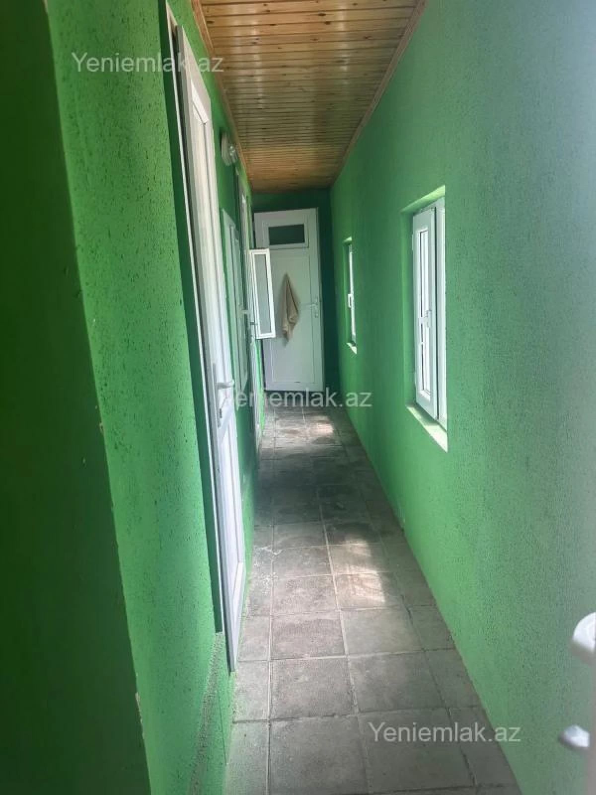 Satılır 4 otaqlı həyət evi 120 m²