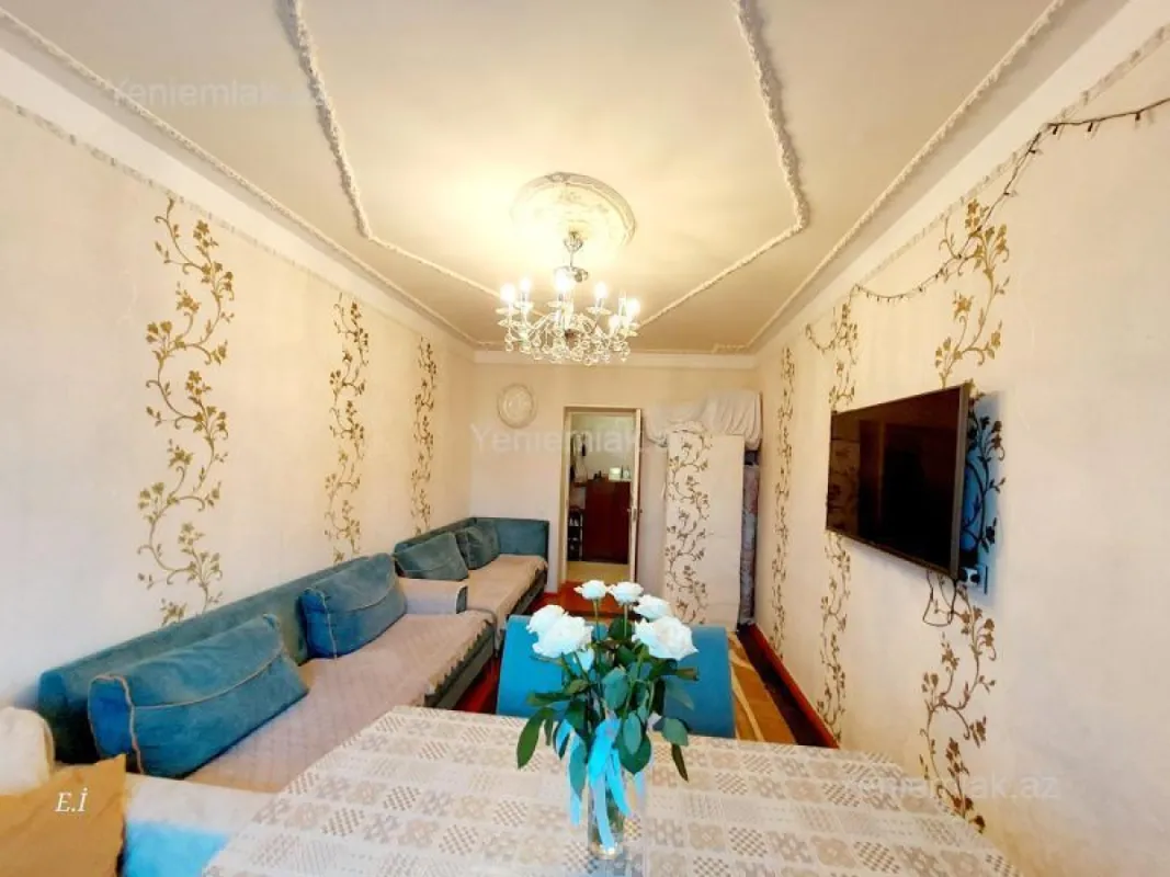 Satılır 3 otaqlı köhnə tikili 68 m²