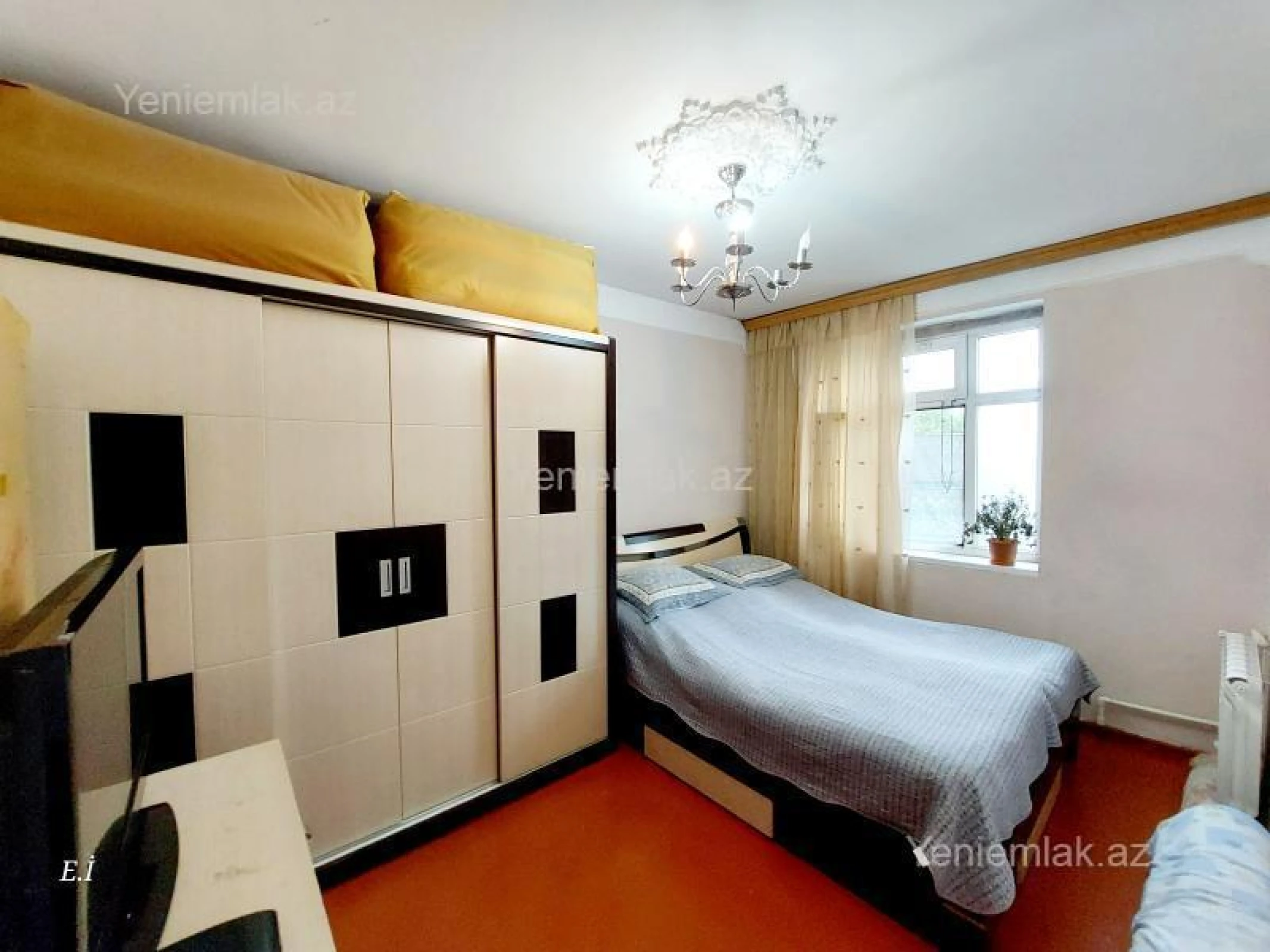 Satılır 3 otaqlı köhnə tikili 68 m²