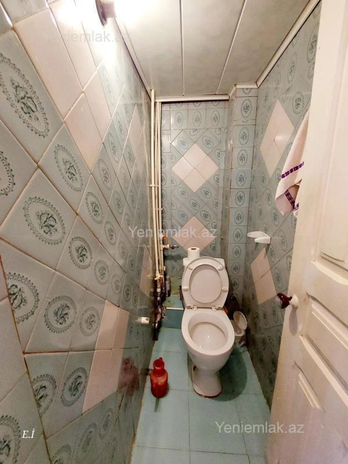 Satılır 3 otaqlı köhnə tikili 68 m²