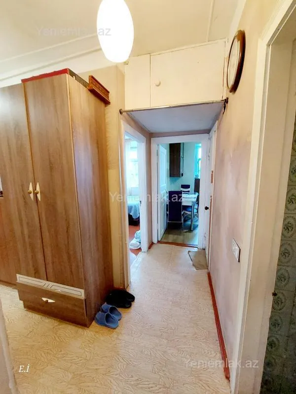 Satılır 3 otaqlı köhnə tikili 68 m²
