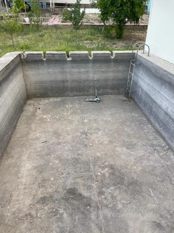 Satılır 2 otaqlı həyət evi 80 m²