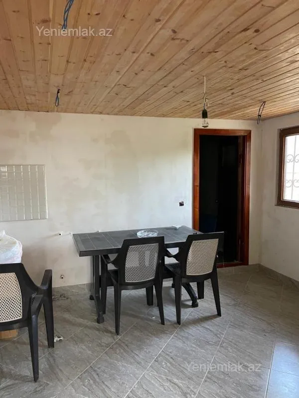 Satılır 2 otaqlı həyət evi 80 m²