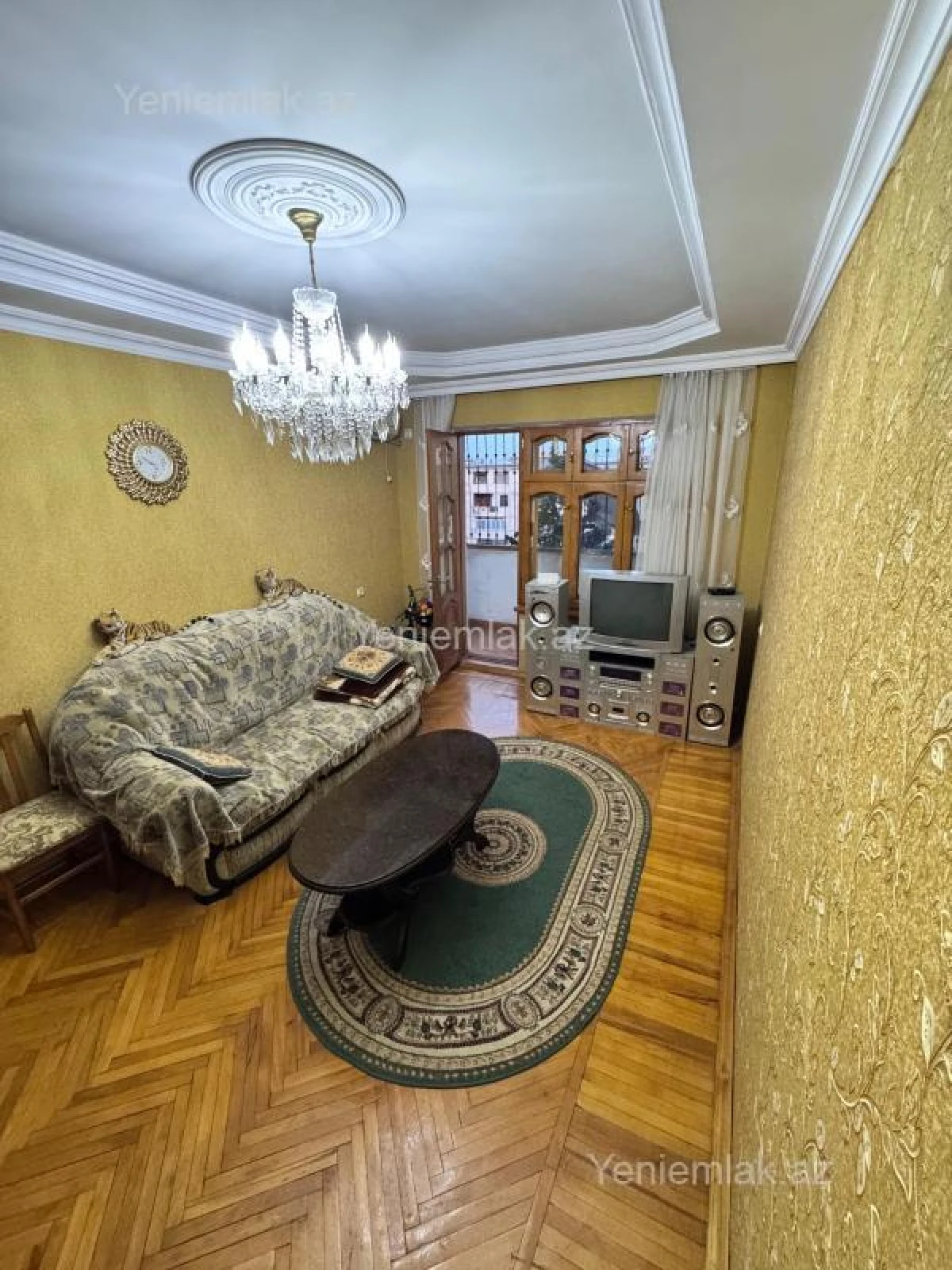 Satılır 4 otaqlı köhnə tikili 105 m²