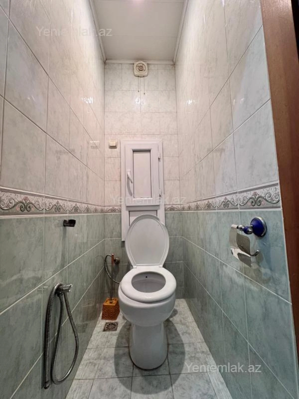 Satılır 4 otaqlı köhnə tikili 105 m²