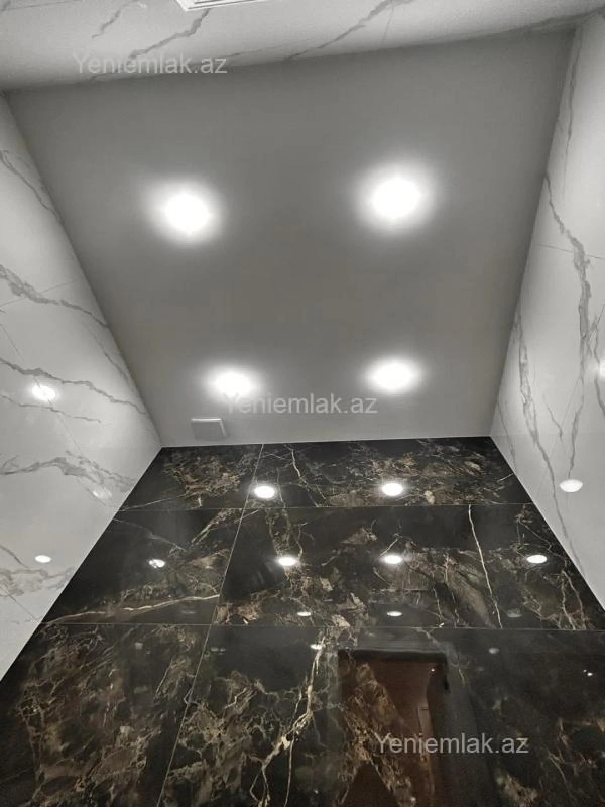 Satılır 5 otaqlı həyət evi 137 m²