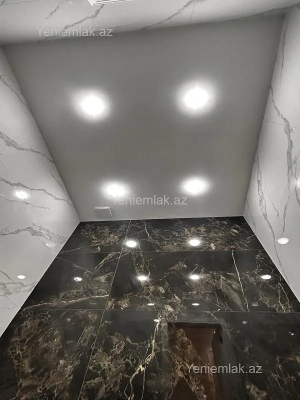 Satılır 5 otaqlı həyət evi 137 m²