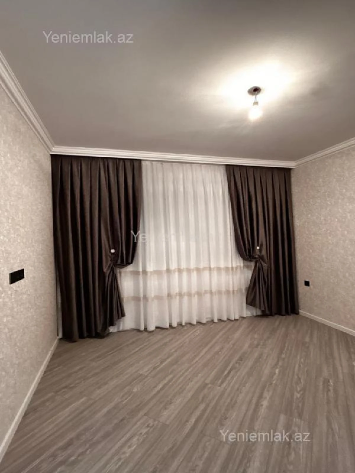 Satılır 5 otaqlı həyət evi 137 m²