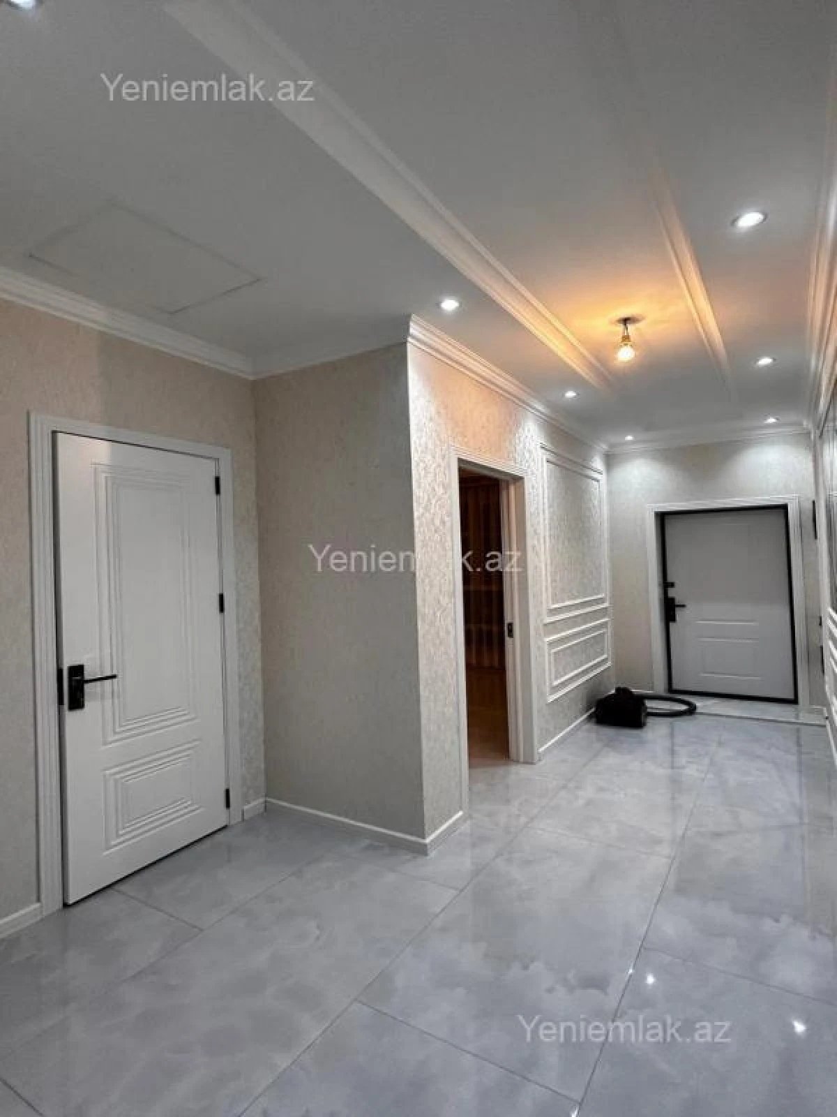 Satılır 5 otaqlı həyət evi 137 m²