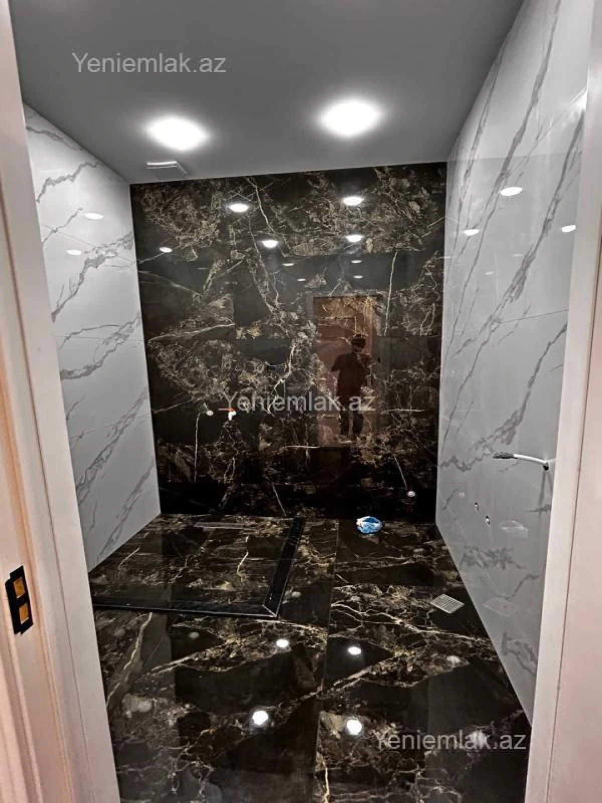 Satılır 5 otaqlı həyət evi 137 m²