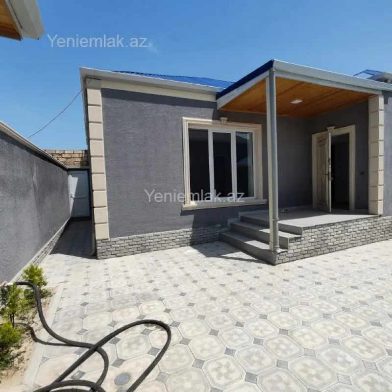 Satılır 4 otaqlı həyət evi 120 m²