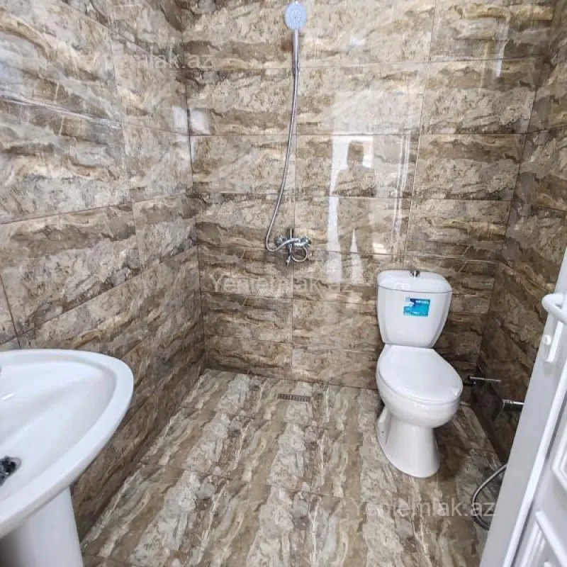 Satılır 4 otaqlı həyət evi 120 m²