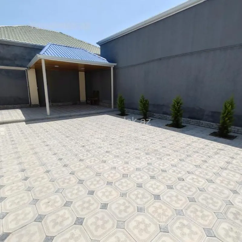Satılır 4 otaqlı həyət evi 120 m²