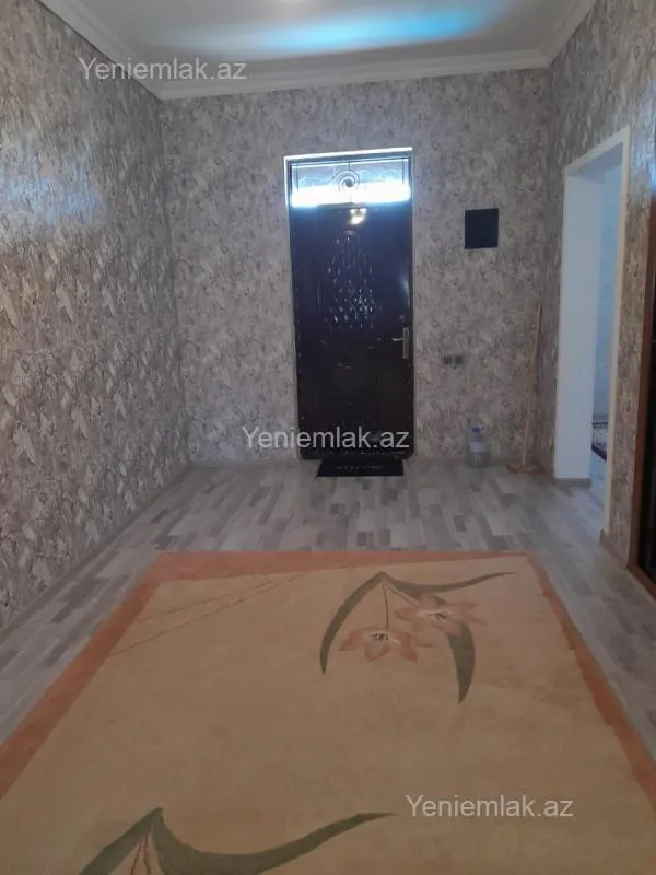 Satılır 4 otaqlı həyət evi 130 m²
