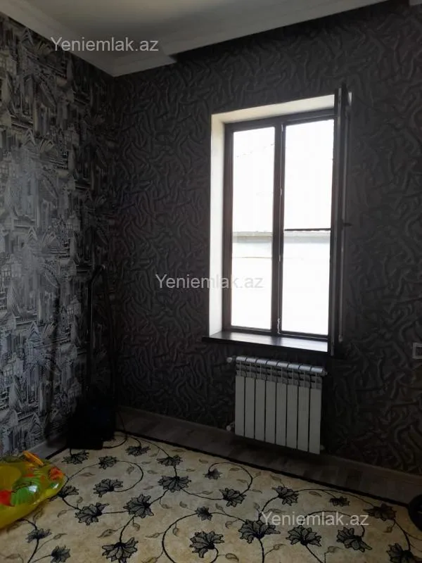 Satılır 4 otaqlı həyət evi 130 m²