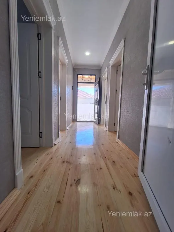 Satılır 3 otaqlı həyət evi 100 m²