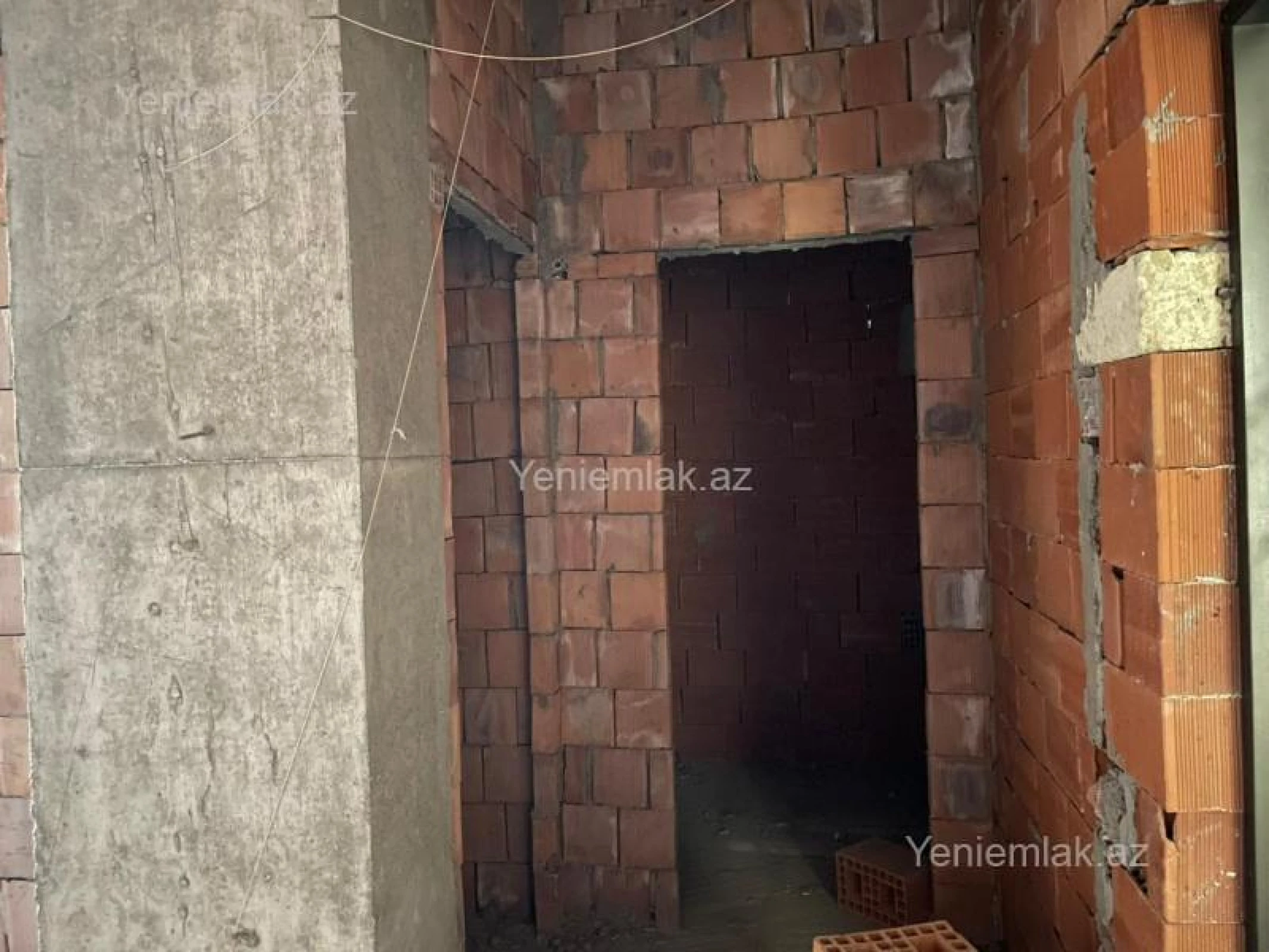 Satılır 3 otaqlı yeni tikili 83 m²