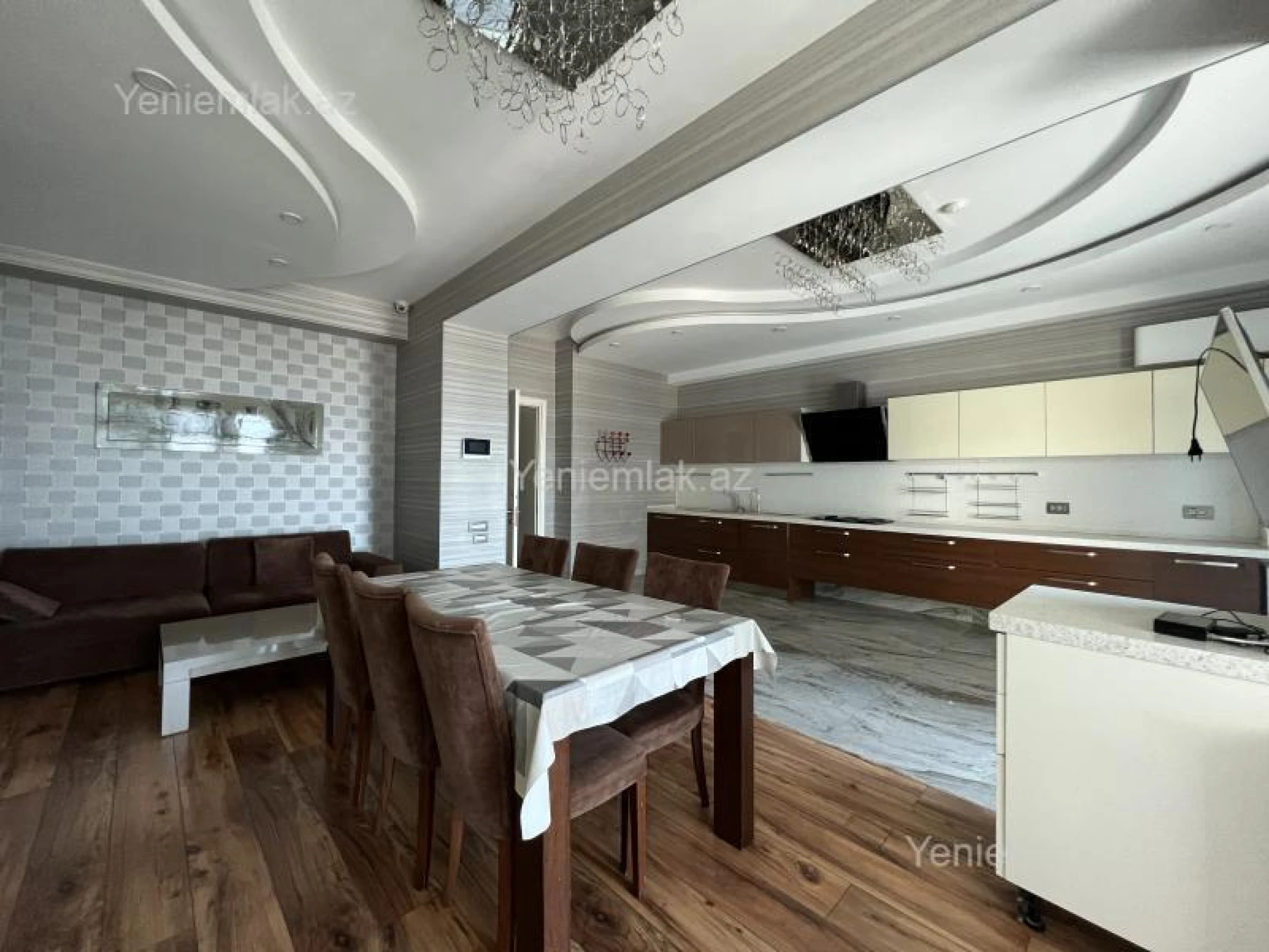 Satılır 6 otaqlı yeni tikili 400 m²