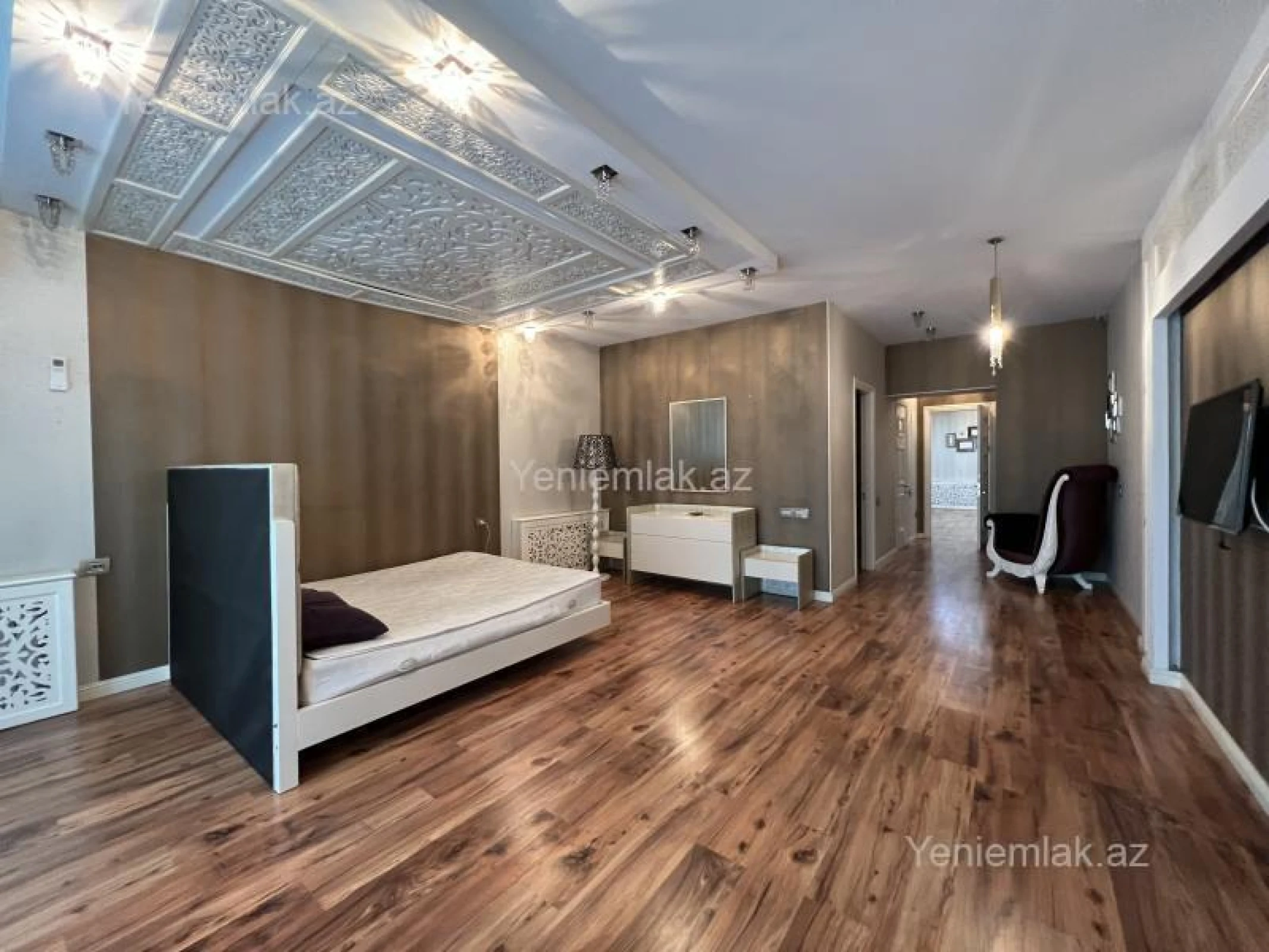 Satılır 6 otaqlı yeni tikili 400 m²