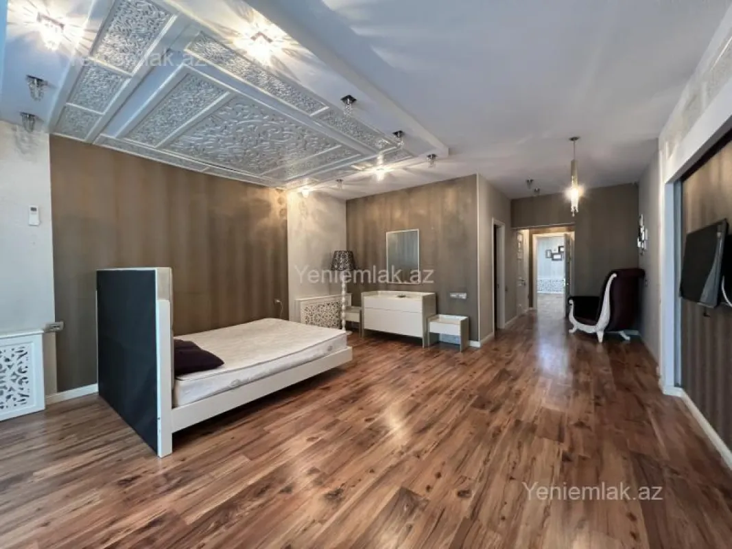 Satılır 6 otaqlı yeni tikili 400 m²